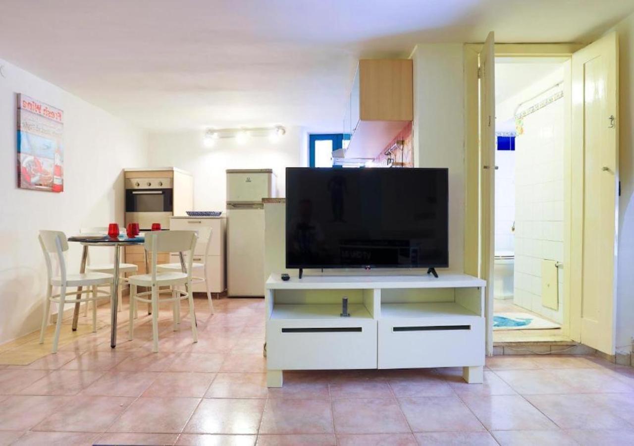La Tata Home Salerno Exterior photo